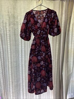 Tea Collection Burgundy Floral Midi Dress with Puff Sleeves